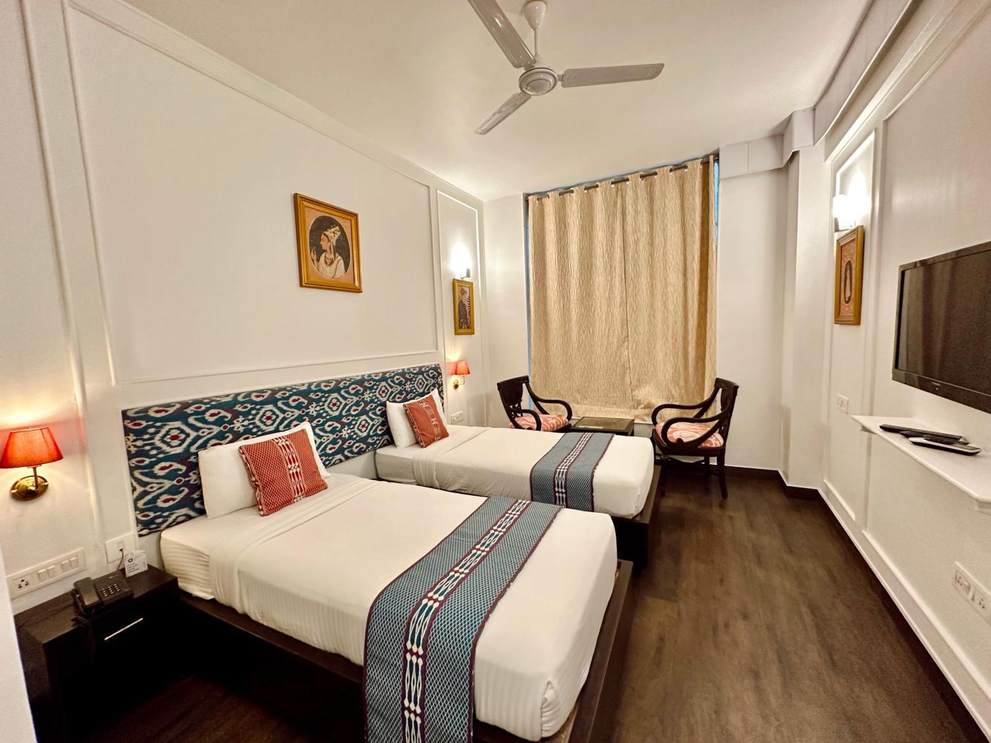 Atulyaa Taj Hotel