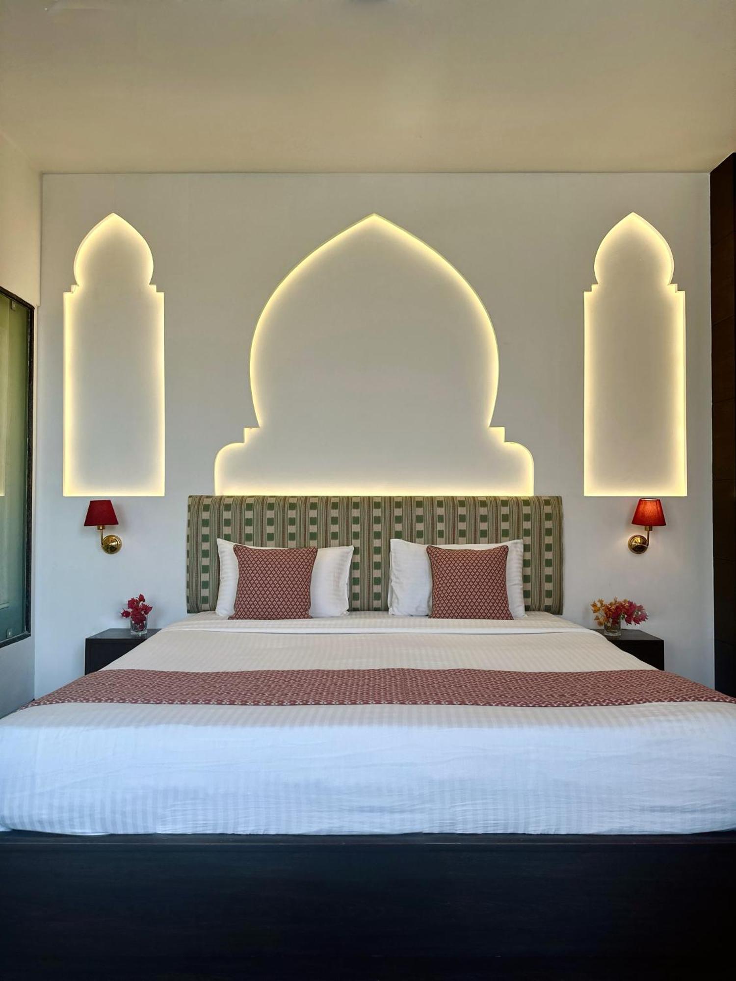 Hotel Atulyaa Taj Agra (Uttar Pradesh)
